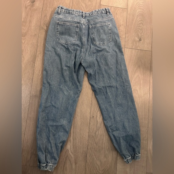 MISSGUIDED baggy jeans - Picture 2 of 8